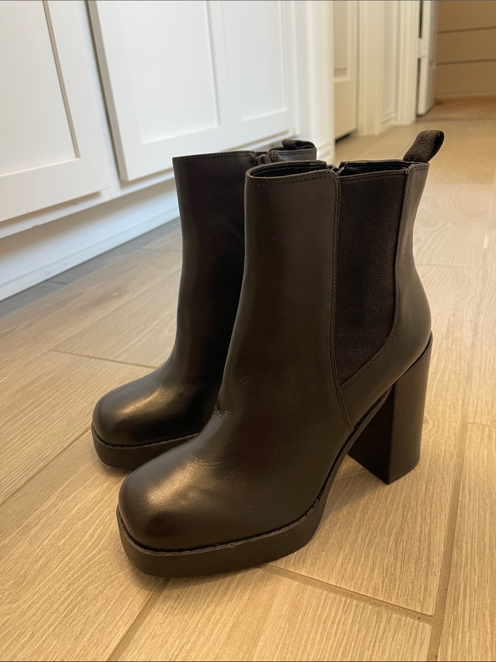 Gianni Bini - Ah Mazed Block Heel Bootie